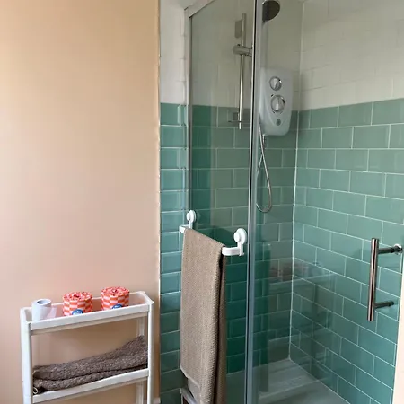 Apple Tree Apartment